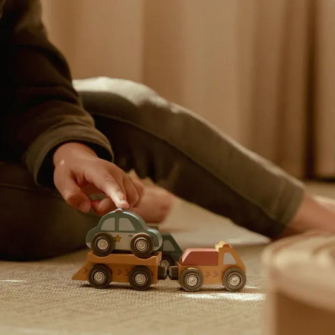 9 Vehiculos de madera - Little Dutch