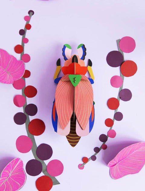 Escarabajo Gigante Rosa - Studio Roof