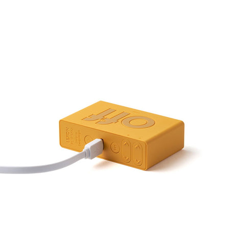 Reloj despertador de viaje "Flip mini" Lexon - Yellow