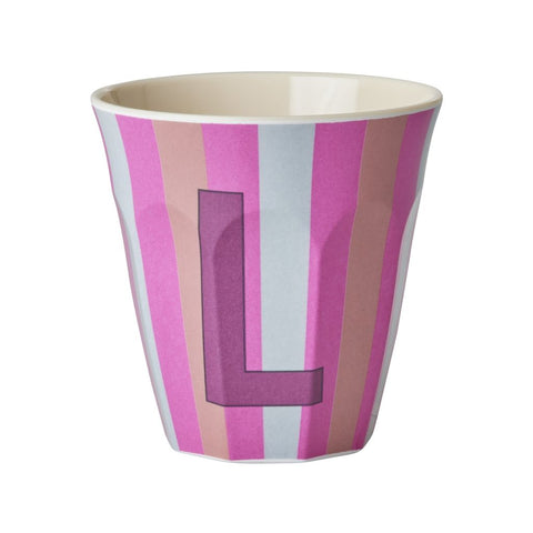 Taza de melamina con letra – Alphabet Multicolor Rosa con rayas – RICE