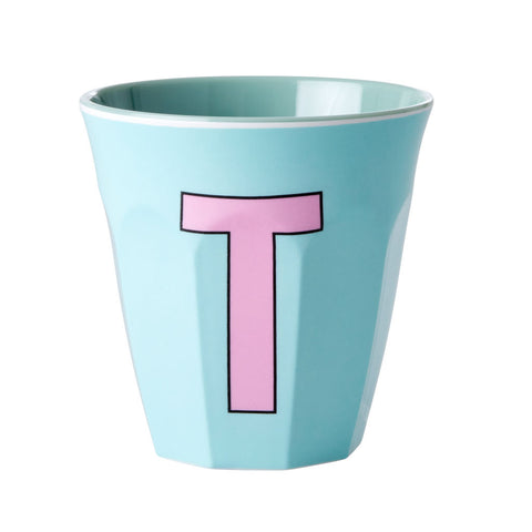 Taza de melamina con letra – “Alphabet Multicolor Rosa – RICE