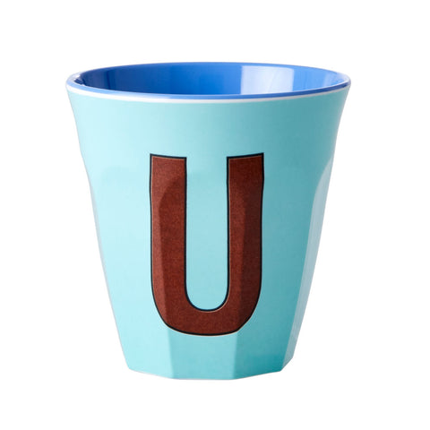 Taza de melamina con letra – “Alphabet Multicolor Azul – RICE