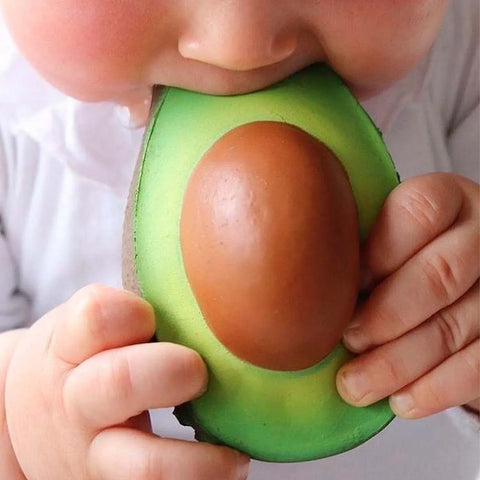 Mordedor natural “Arnold el Avocado” – Oli&Carol