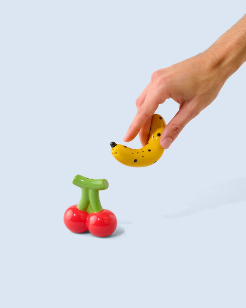 Set salero y pimentero “Banana & Cereza” – Fluid Market