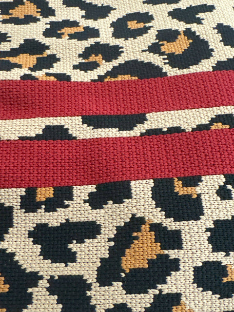 Bolso Léopard à rayures écarlates - TOKEII KNIT STUDIO