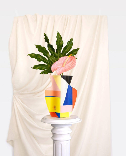 Vase en papier bazar