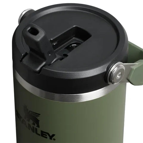 IceFlow™ Flip Straw Tumbler 0.89L - Dried Pine - Stanley