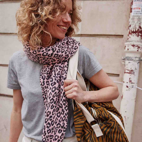 Pañuelo Bianca – Graou Srtrawberry - Rose In April