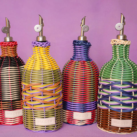 Vertedor de aceite Maegen amarillo/lila – accesorio de cocina diseño | Maegen